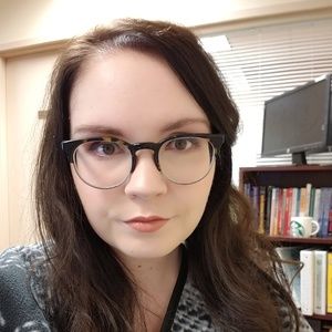 Meet your Posher, Malyssa